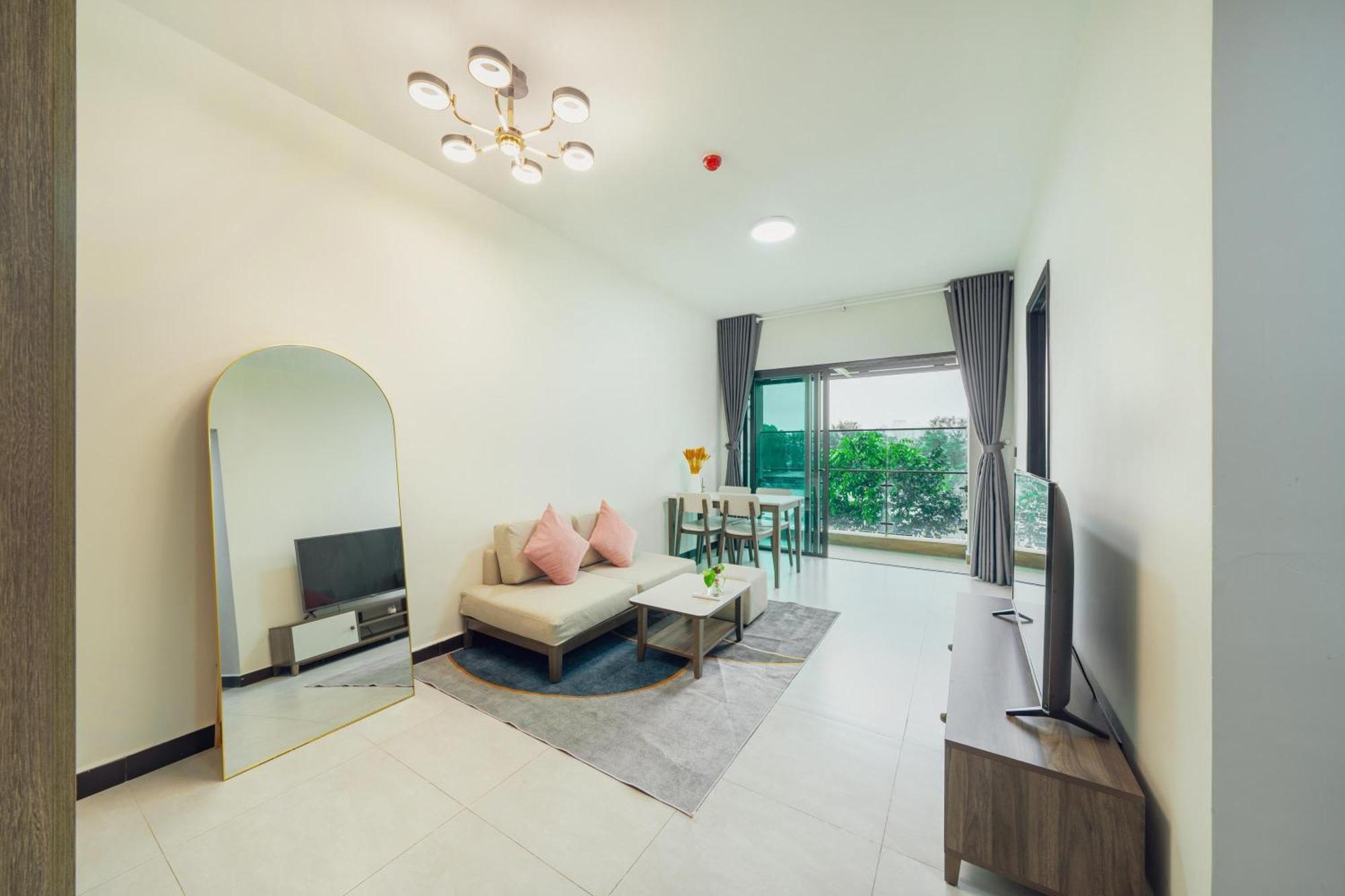 Tropical House - New Apartment At Delasol Хошимін Екстер'єр фото