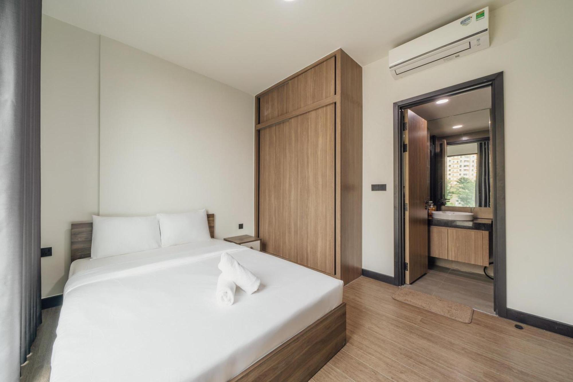 Tropical House - New Apartment At Delasol Хошимін Екстер'єр фото